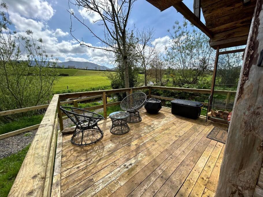 Riverside Cabin Limerick Junction Extérieur photo
