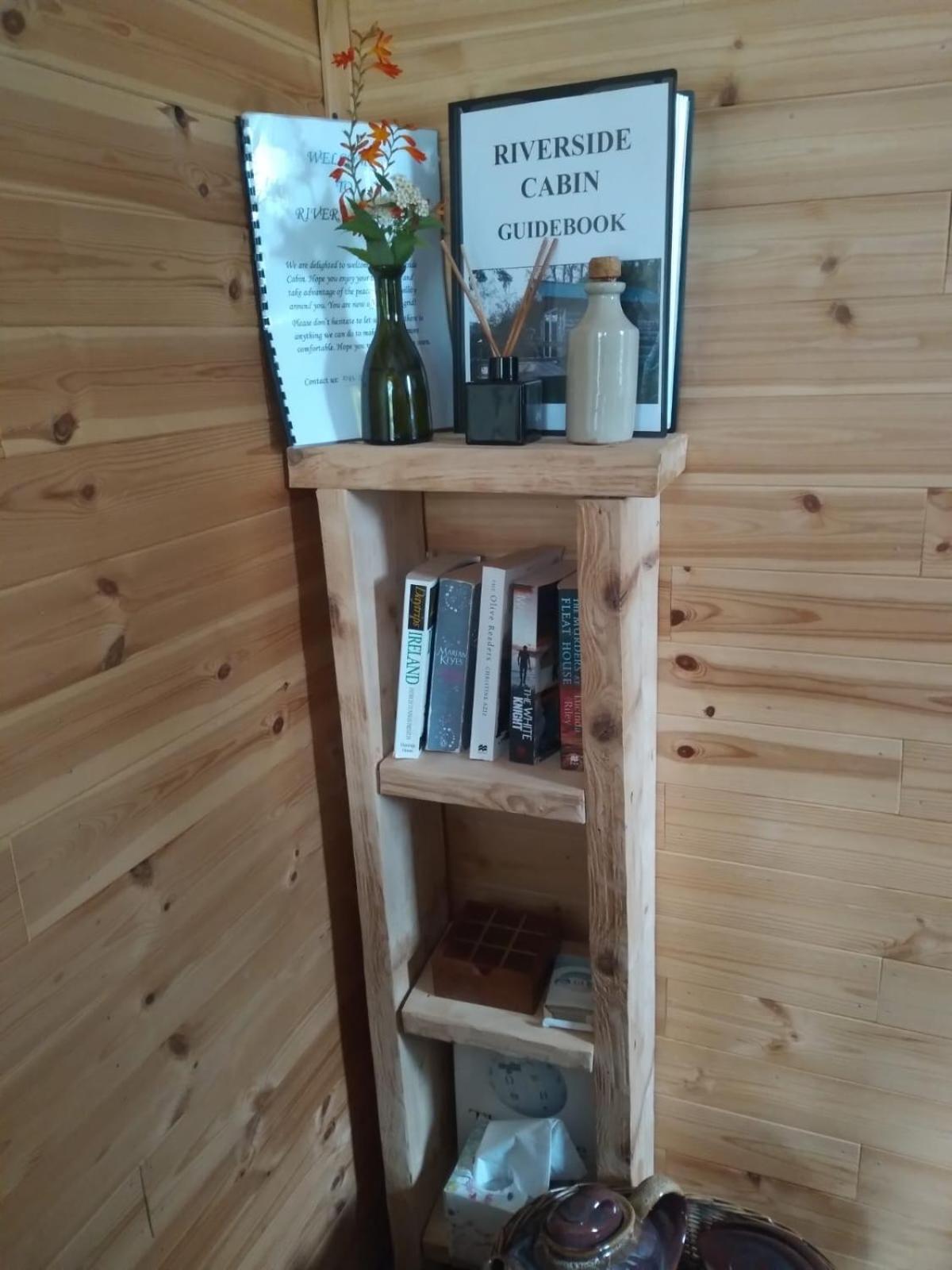 Riverside Cabin Limerick Junction Extérieur photo